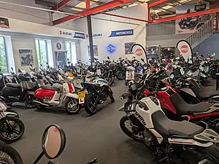 Used 2024 Royal Enfield Continental GT Blue - Interior and Exterior details 15