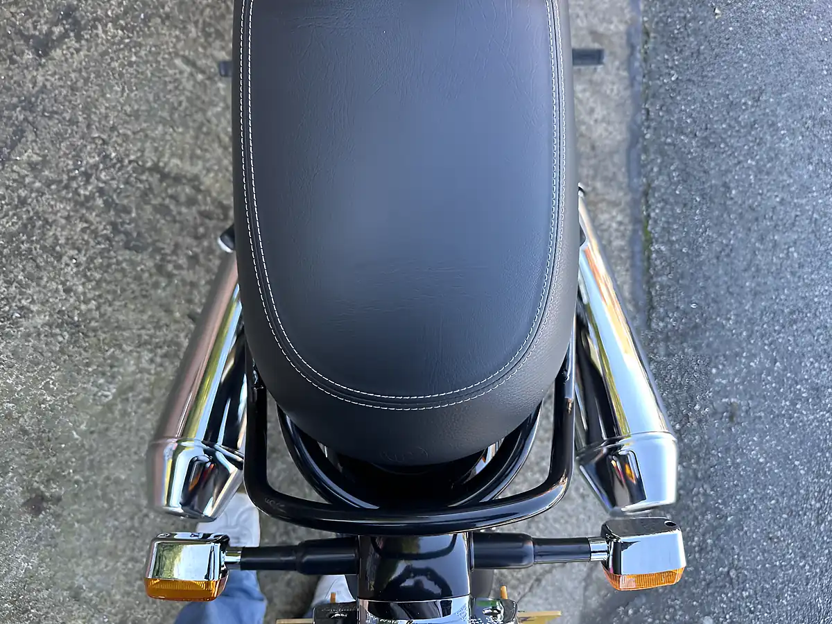 Used 2024 Royal Enfield Continental GT E Blue/Black - Interior and Exterior details 11
