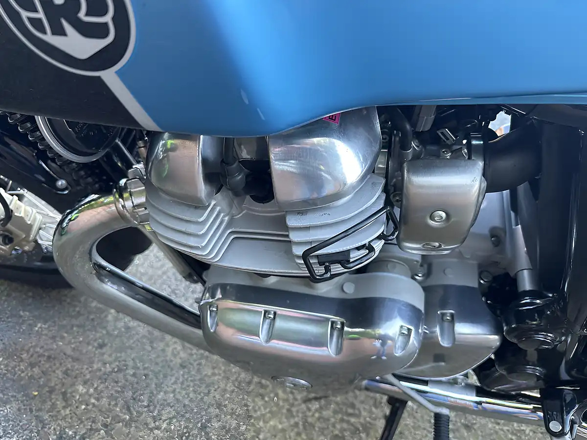 Used 2024 Royal Enfield Continental GT E Blue/Black - Interior and Exterior details 13