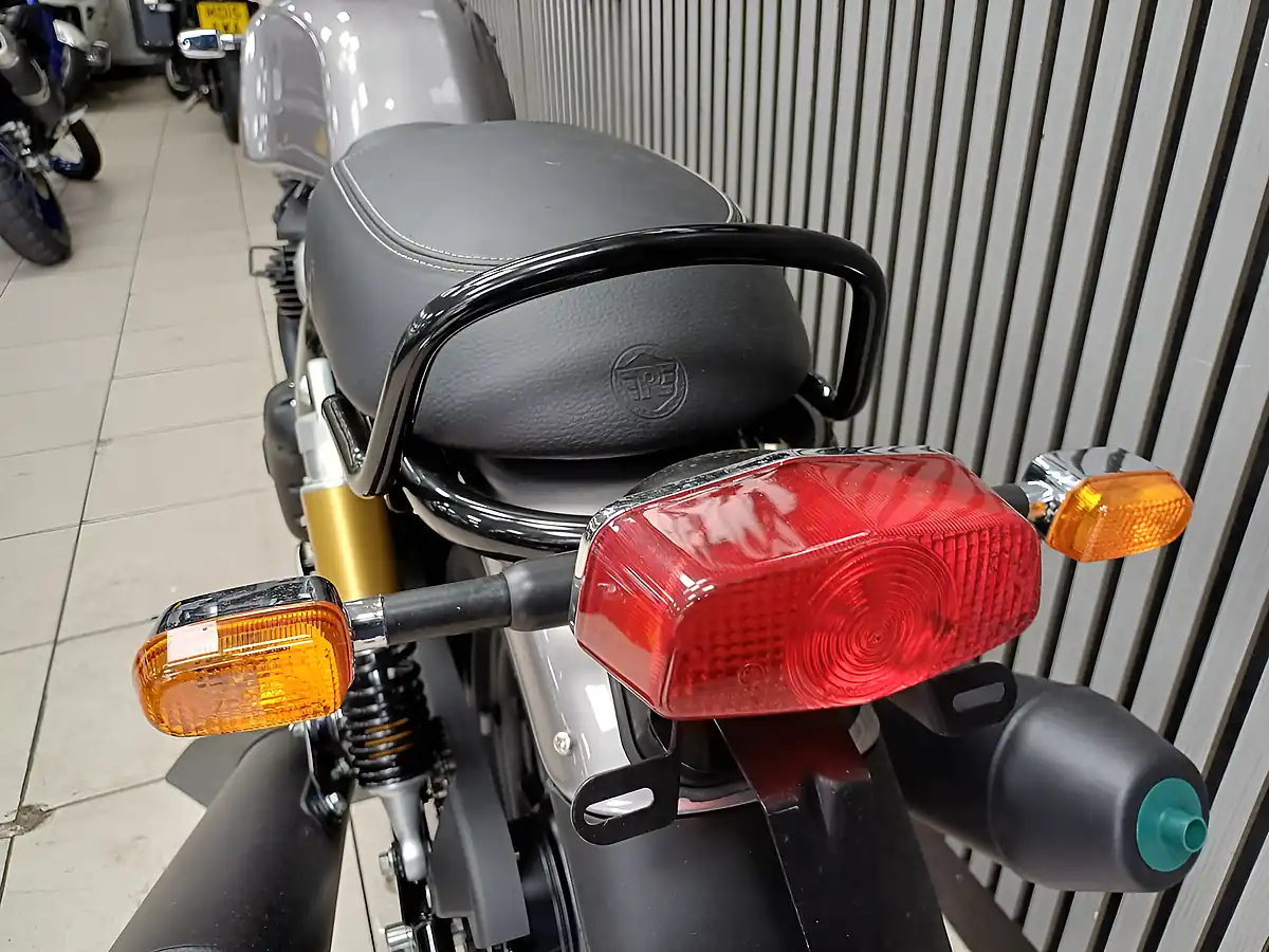 Used 2024 Royal Enfield Continental GT Grey - Interior and Exterior details 10