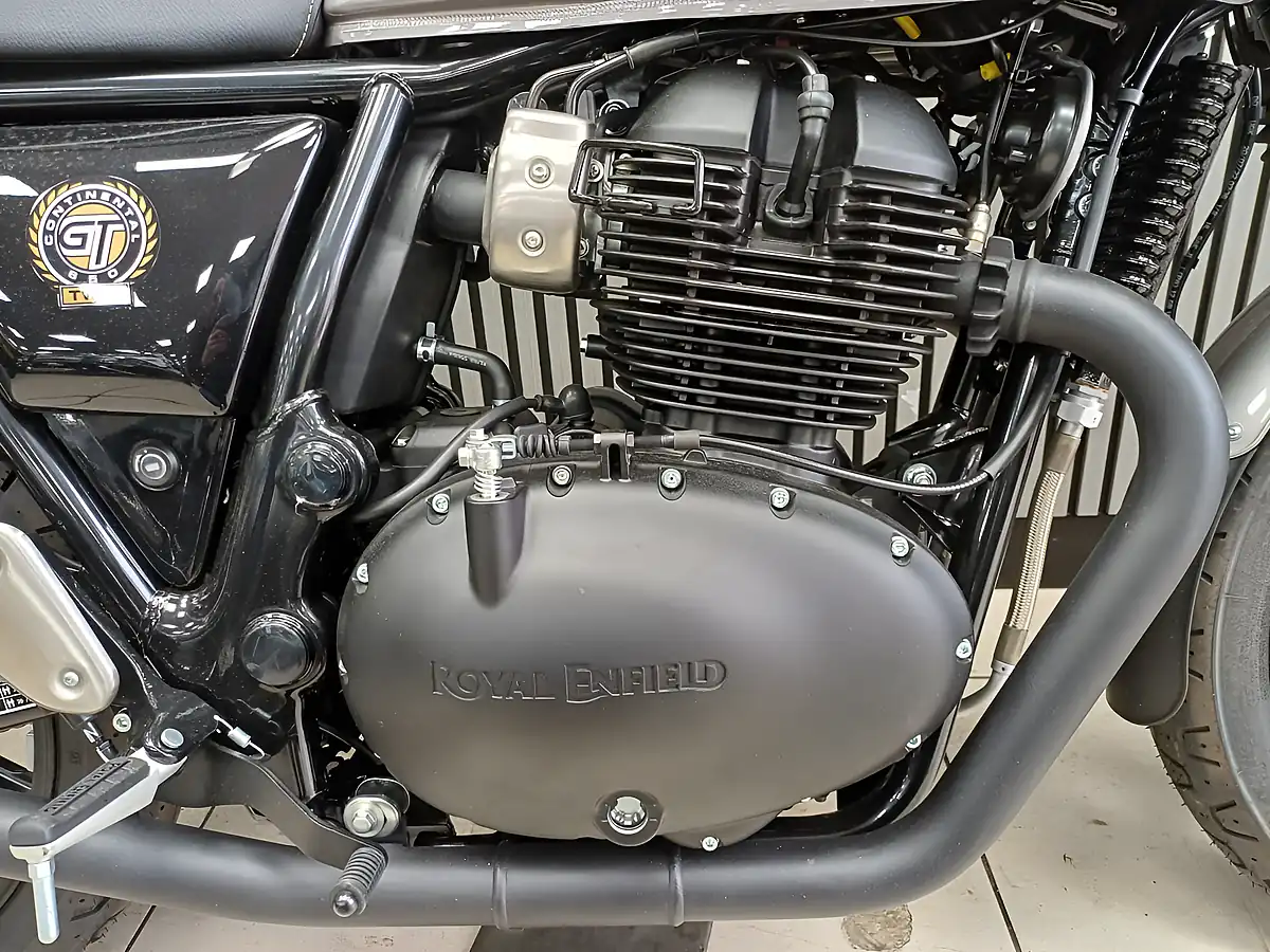 Used 2024 Royal Enfield Continental GT Grey - Interior and Exterior details 12