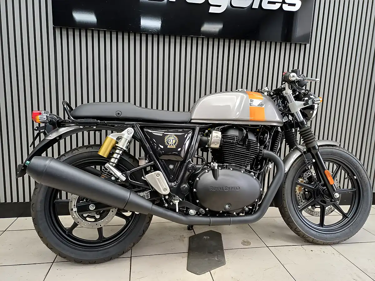 Used 2024 Royal Enfield Continental GT Grey - Interior and Exterior details 6