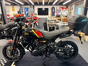 Used 2024 Royal Enfield Guerrilla - Interior and Exterior details 18