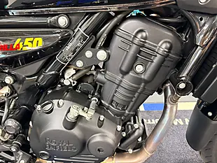 Used 2024 Royal Enfield Guerrilla - Interior and Exterior details 2