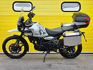 Used 2024 Royal Enfield Himalayan Abs White - Interior and Exterior details 5