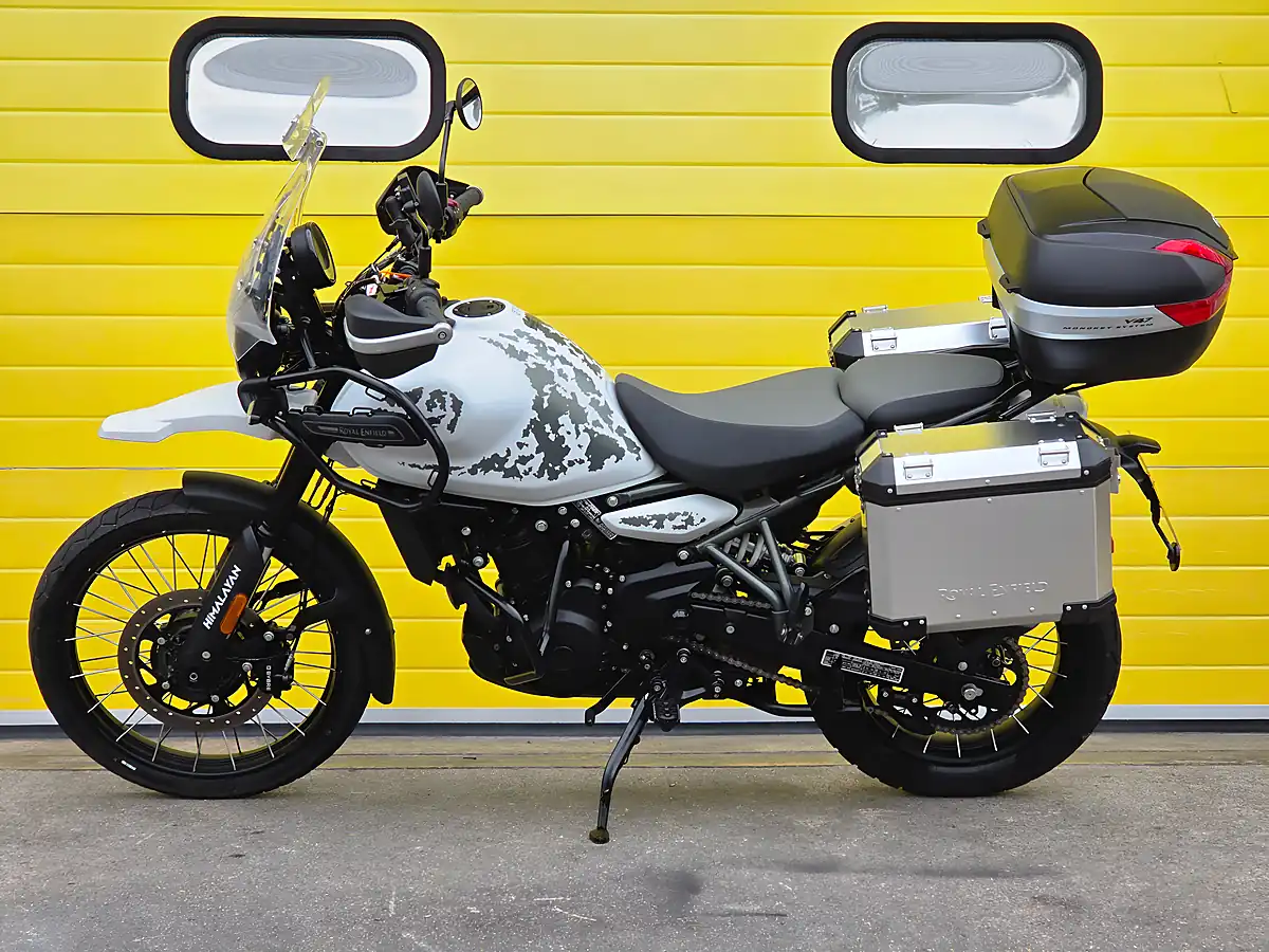 Used 2024 Royal Enfield Himalayan Abs White - Interior and Exterior details 5
