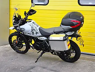 Used 2024 Royal Enfield Himalayan Abs White - Interior and Exterior details 6
