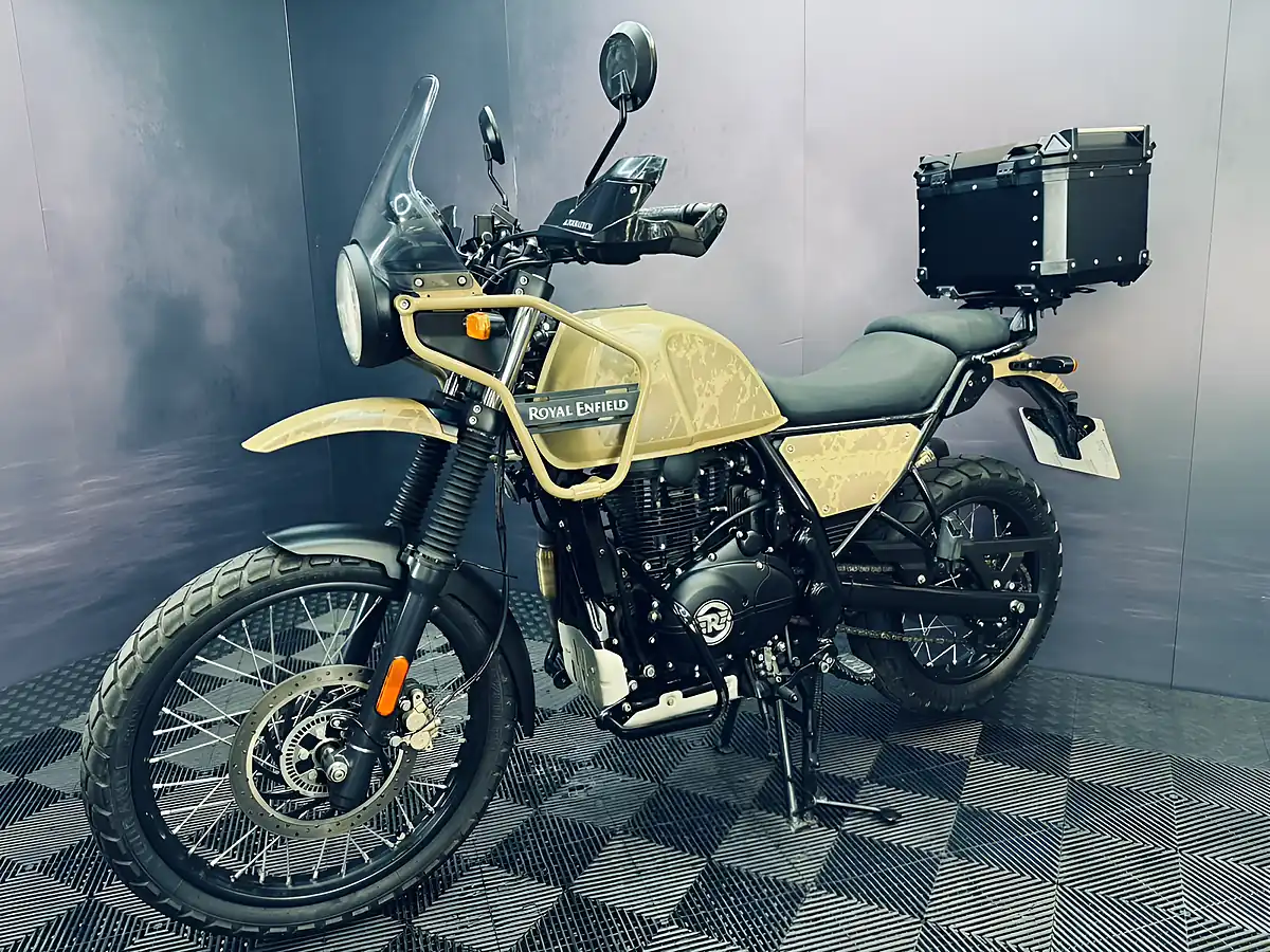 Used 2024 Royal Enfield Himalayan Camo Brown - Interior and Exterior details 5