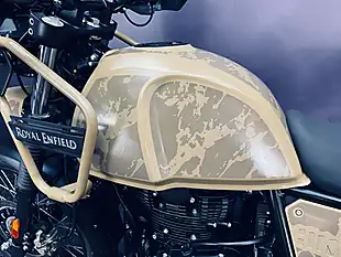 Used 2024 Royal Enfield Himalayan Camo Brown - Interior and Exterior details 9