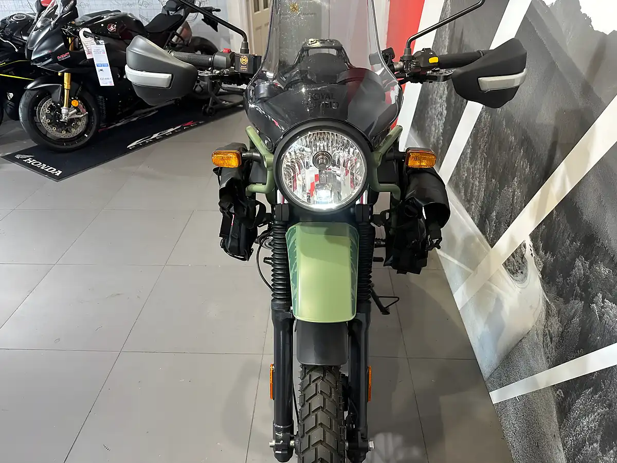 Used 2024 Royal Enfield Himalayan Green - Interior and Exterior details 10