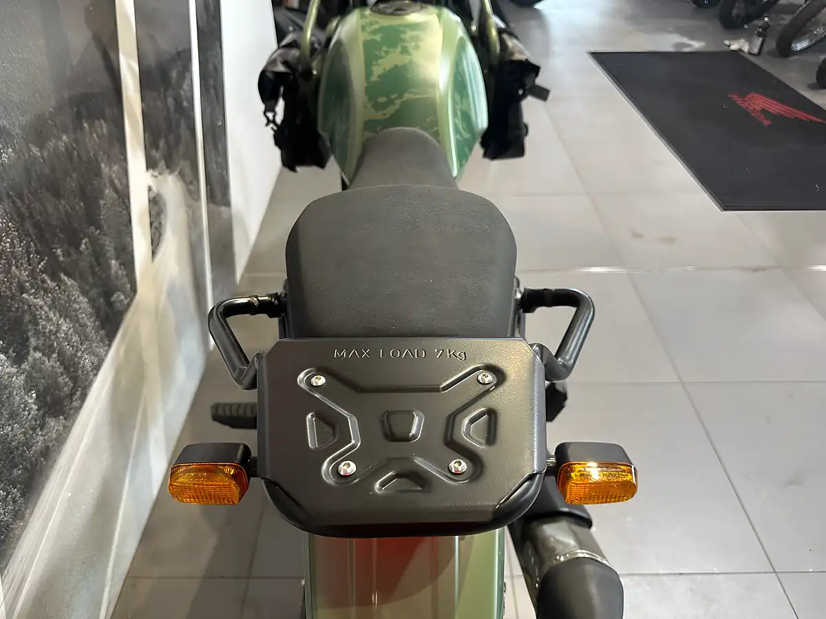 Used 2024 Royal Enfield Himalayan Green - Interior and Exterior details 14