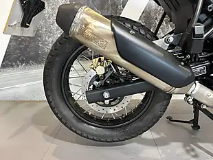 Used 2024 Royal Enfield Himalayan Green - Interior and Exterior details 5
