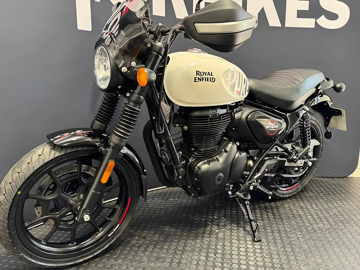 Used 2024 Royal Enfield Hunter 350 - Interior and Exterior details 14