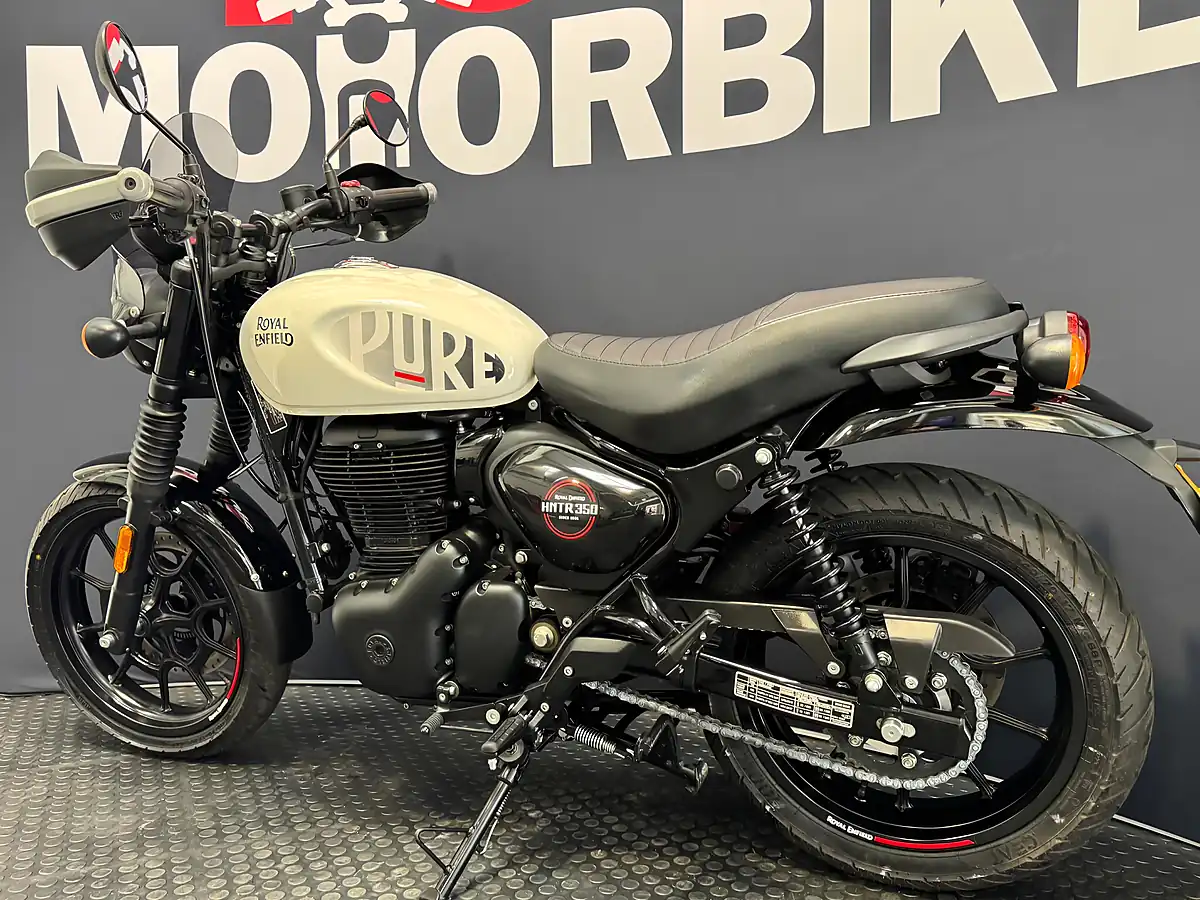 Used 2024 Royal Enfield Hunter 350 - Interior and Exterior details 19