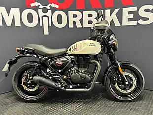 Used 2024 Royal Enfield Hunter 350 - Interior and Exterior details 3