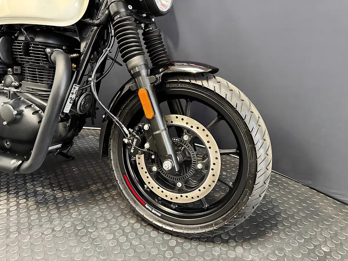 Used 2024 Royal Enfield Hunter 350 - Interior and Exterior details 6