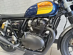 Used 2024 Royal Enfield Interceptor 650 Barcelona Blue - Interior and Exterior details 8