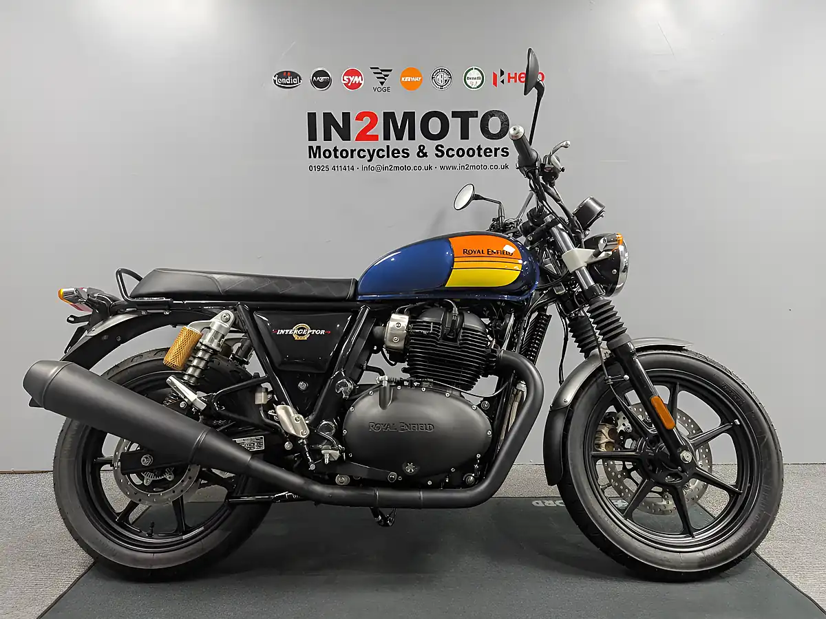 Used 2024 Royal Enfield Interceptor Barcelona Blue - Interior and Exterior details 2