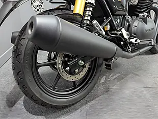 Used 2024 Royal Enfield Interceptor Barcelona Blue - Interior and Exterior details 8