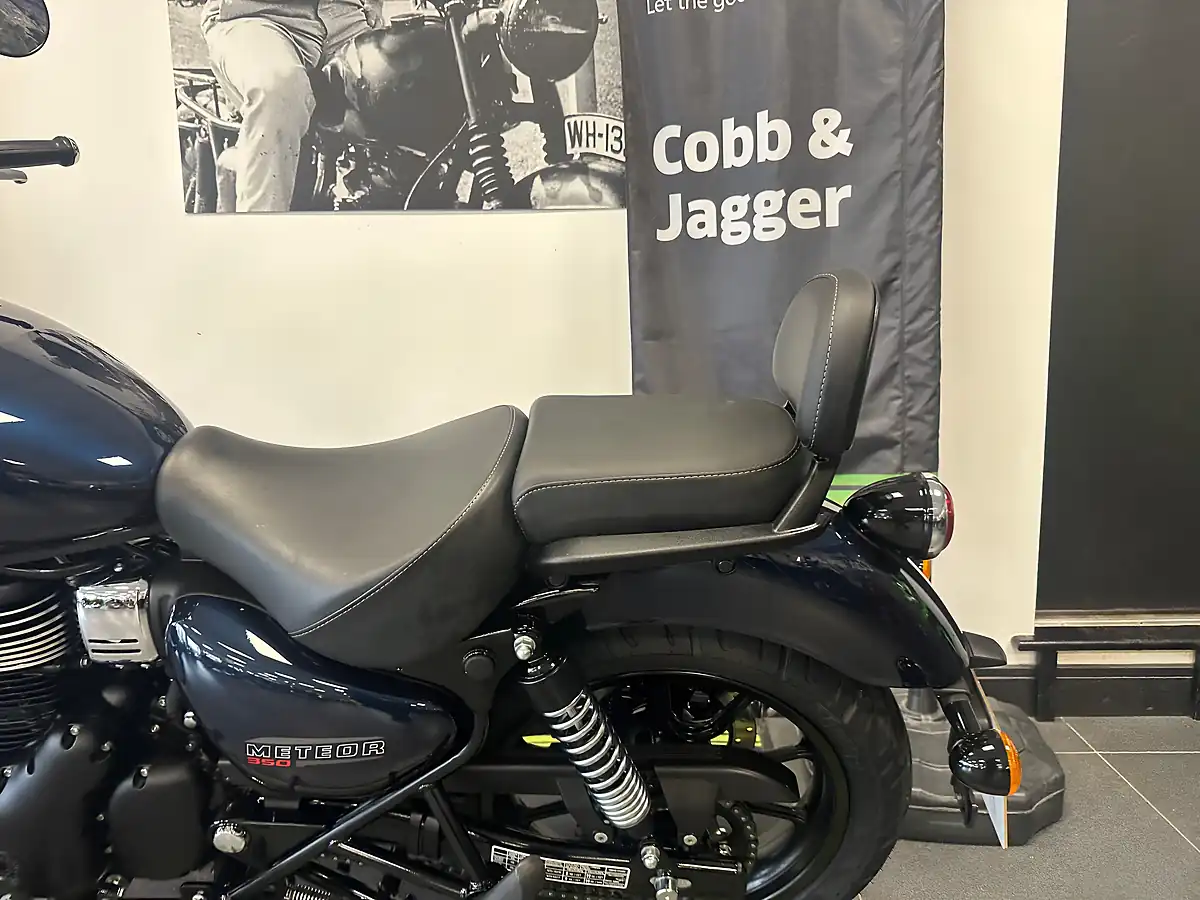 Used 2024 Royal Enfield Meteor 350 Custom Blue - Interior and Exterior details 16