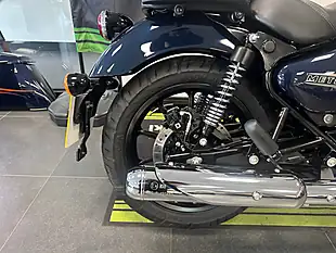 Used 2024 Royal Enfield Meteor 350 Custom Blue - Interior and Exterior details 4