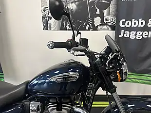 Used 2024 Royal Enfield Meteor 350 Custom Blue - Interior and Exterior details 6