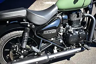 Used 2024 Royal Enfield Meteor 350 Roadster/Retro Green - Interior and Exterior details 18