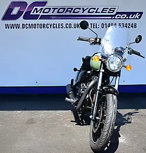 Used 2024 Royal Enfield Meteor 350 Roadster/Retro Green - Interior and Exterior details 3