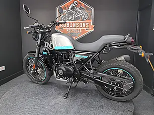 Used 2024 Royal Enfield Scram 411 Graphite Blue - Interior and Exterior details 10