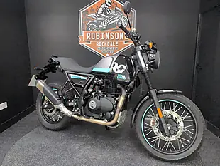 Used 2024 Royal Enfield Scram 411 Graphite Blue - Interior and Exterior details 2