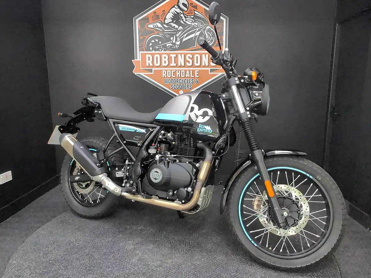 Used 2024 Royal Enfield Scram 411 Graphite Blue - Interior and Exterior details 2