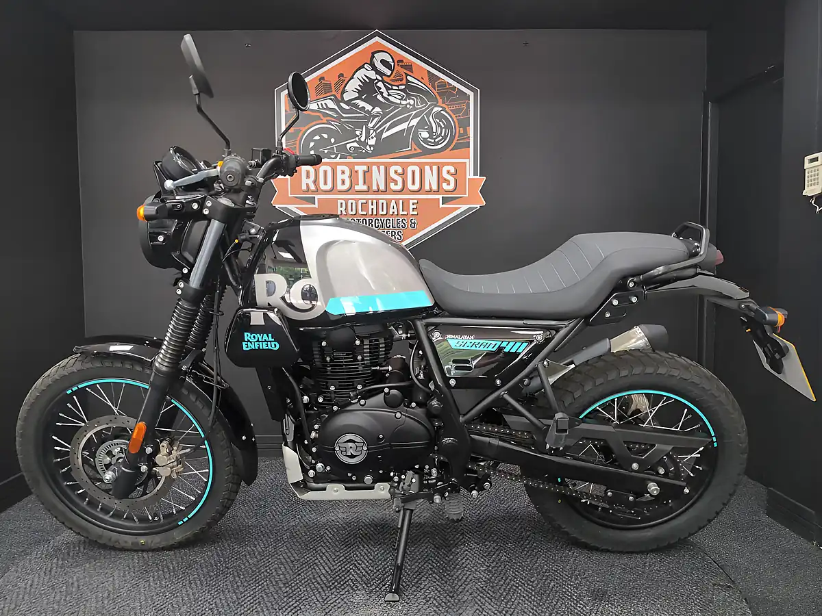 Used 2024 Royal Enfield Scram 411 Graphite Blue - Interior and Exterior details 5
