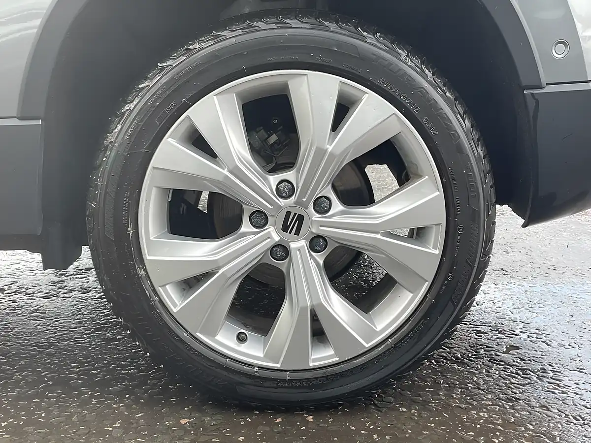 Used 2024 SEAT Ateca Xperience Graphite Grey - Interior and Exterior details 5