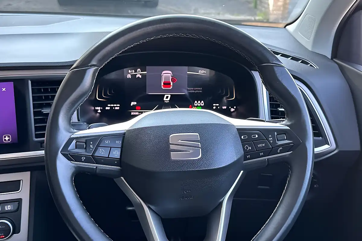 Used 2024 SEAT Ateca Xperience Grey - Interior and Exterior details 10
