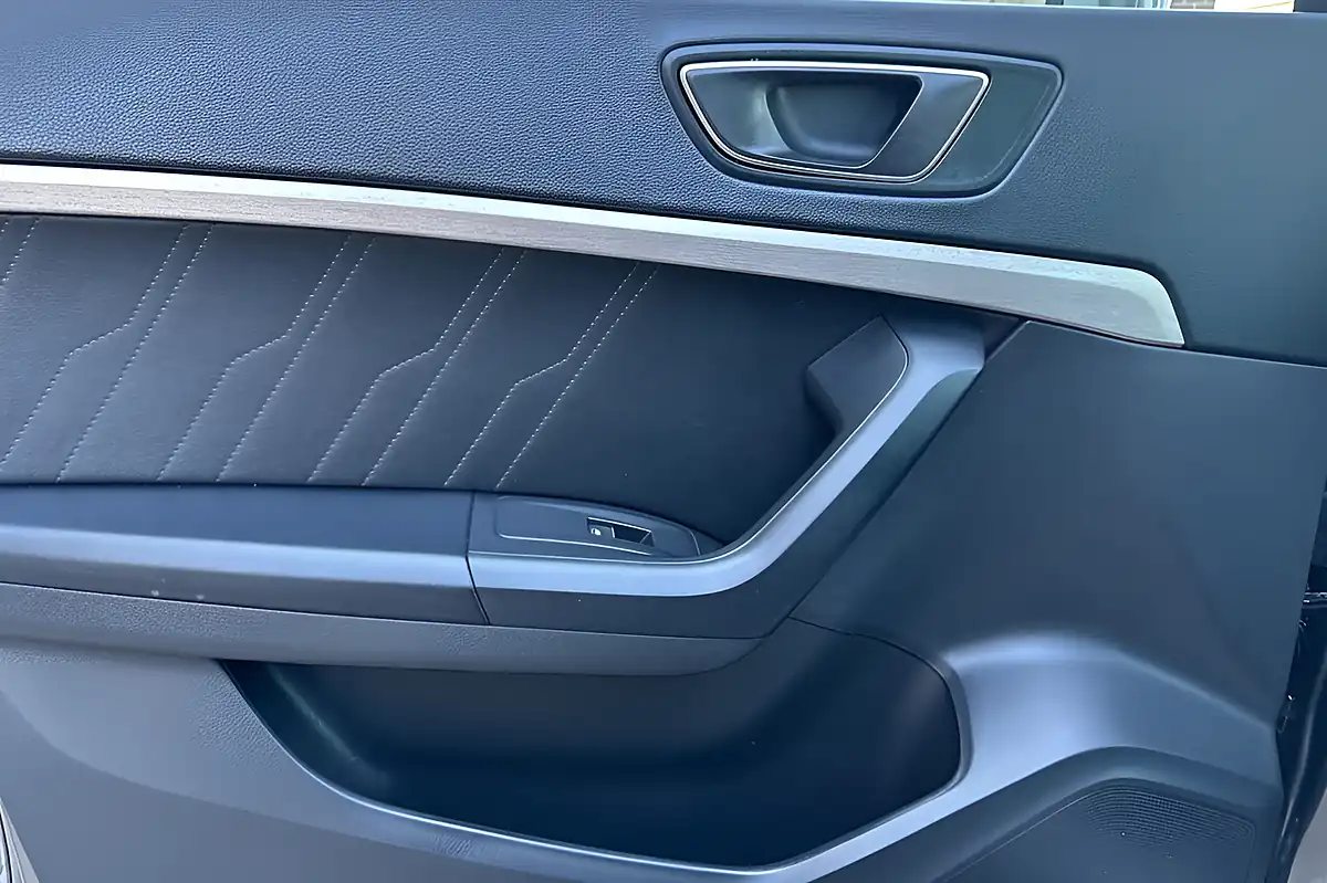 Used 2024 SEAT Ateca Xperience Grey - Interior and Exterior details 13