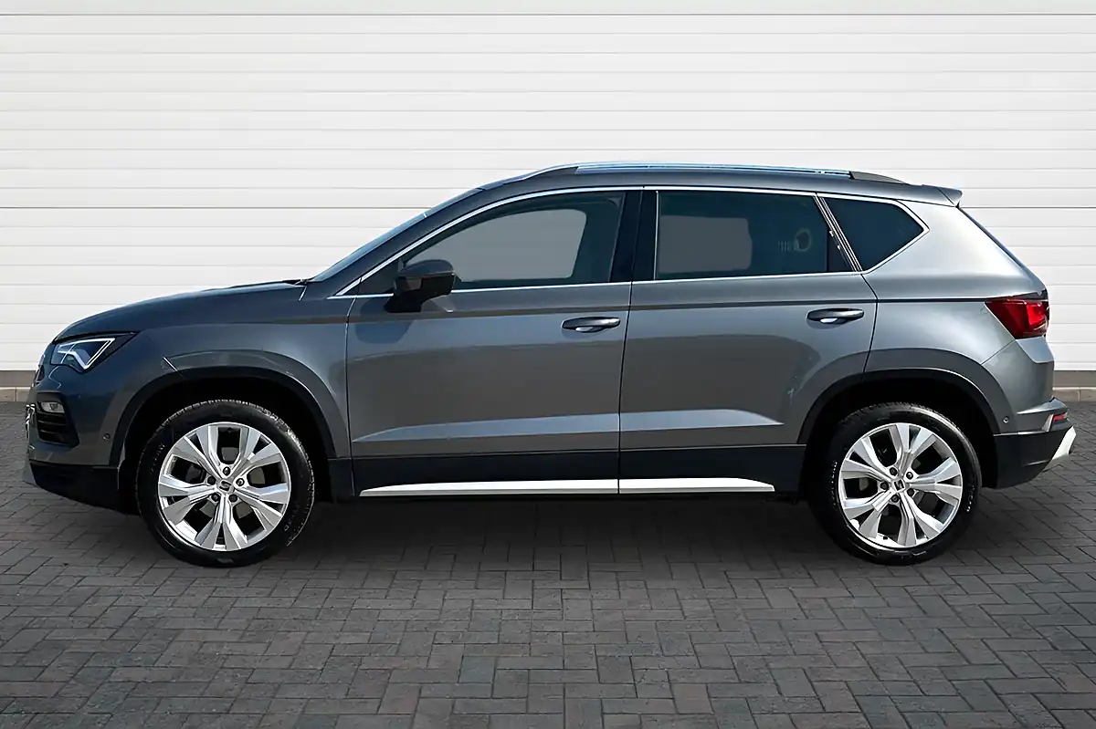 Used 2024 SEAT Ateca Xperience Grey - Interior and Exterior details 6