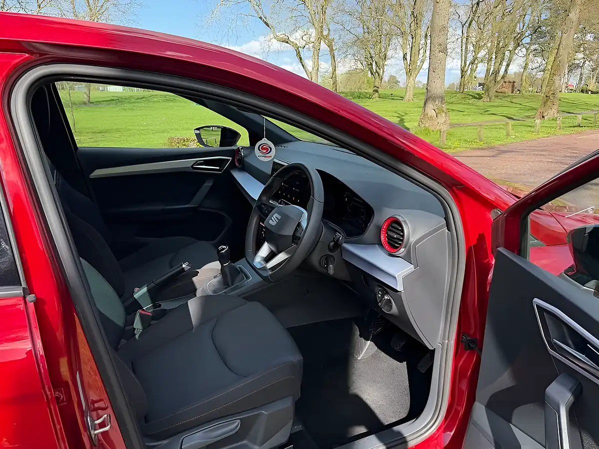 Used 2024 SEAT Ibiza Fr Red - Interior and Exterior details 11