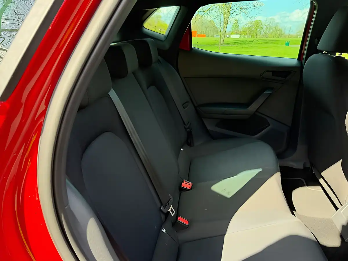Used 2024 SEAT Ibiza Fr Red - Interior and Exterior details 14