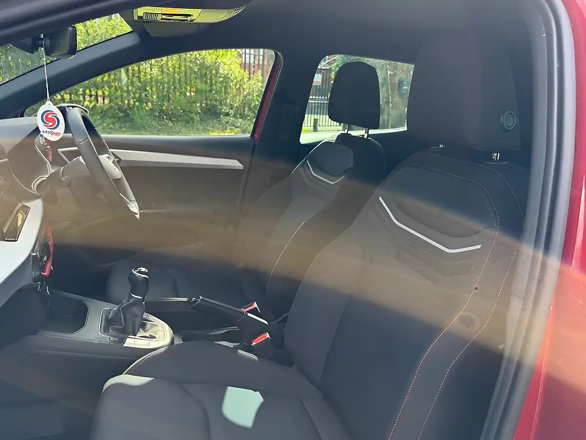 Used 2024 SEAT Ibiza Fr Red - Interior and Exterior details 20