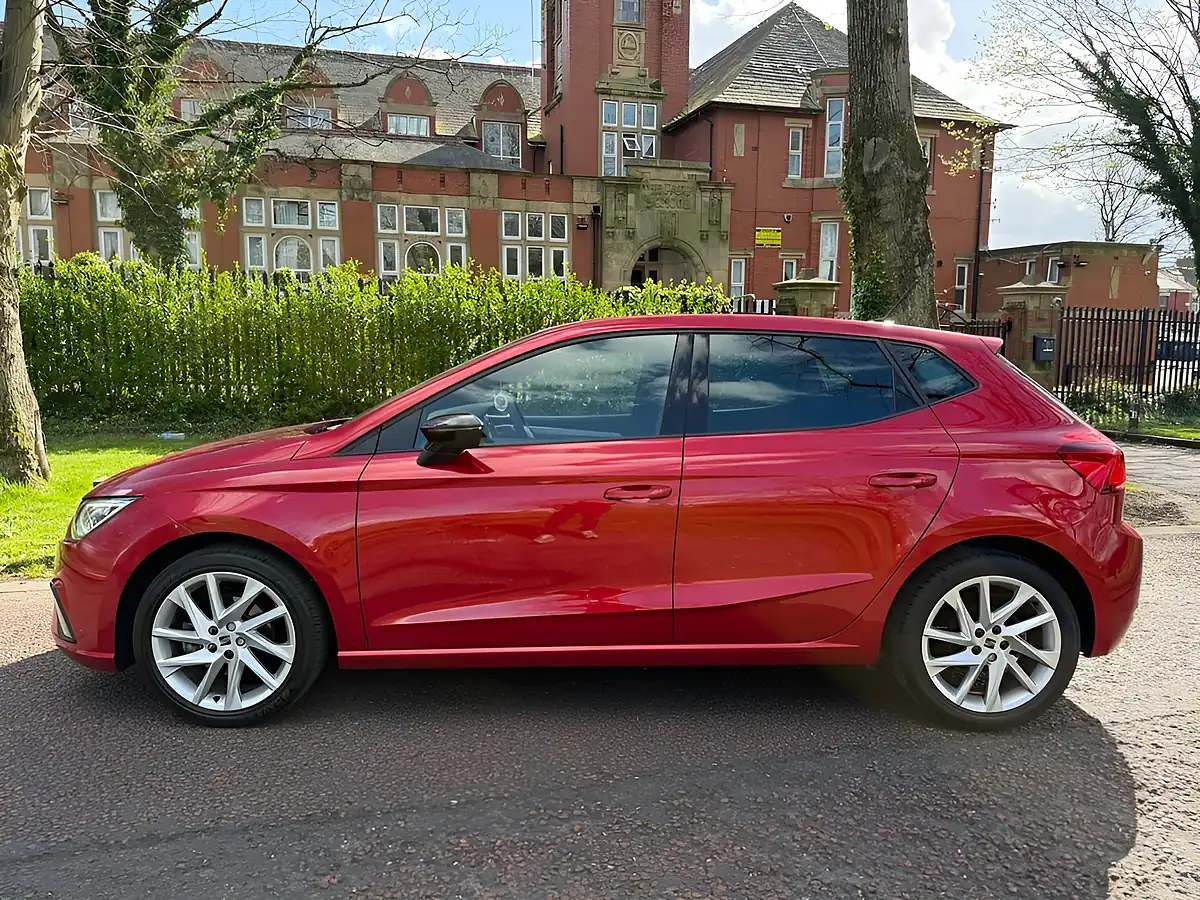 Used 2024 SEAT Ibiza Fr Red - Interior and Exterior details 6