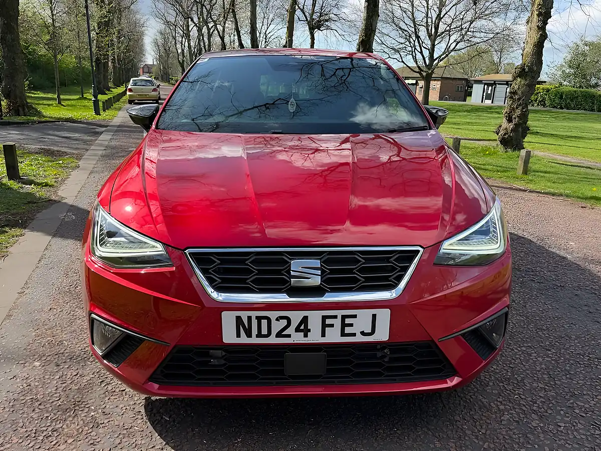 Used 2024 SEAT Ibiza Fr Red - Interior and Exterior details 8