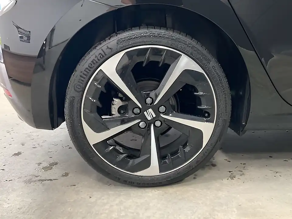 Used 2024 SEAT Ibiza Fr Sport Black - Interior and Exterior details 19