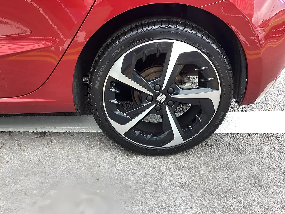 Used 2024 SEAT Ibiza Fr Sport Red - Interior and Exterior details 15