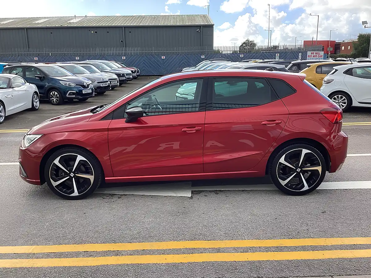 Used 2024 SEAT Ibiza Fr Sport Red - Interior and Exterior details 9