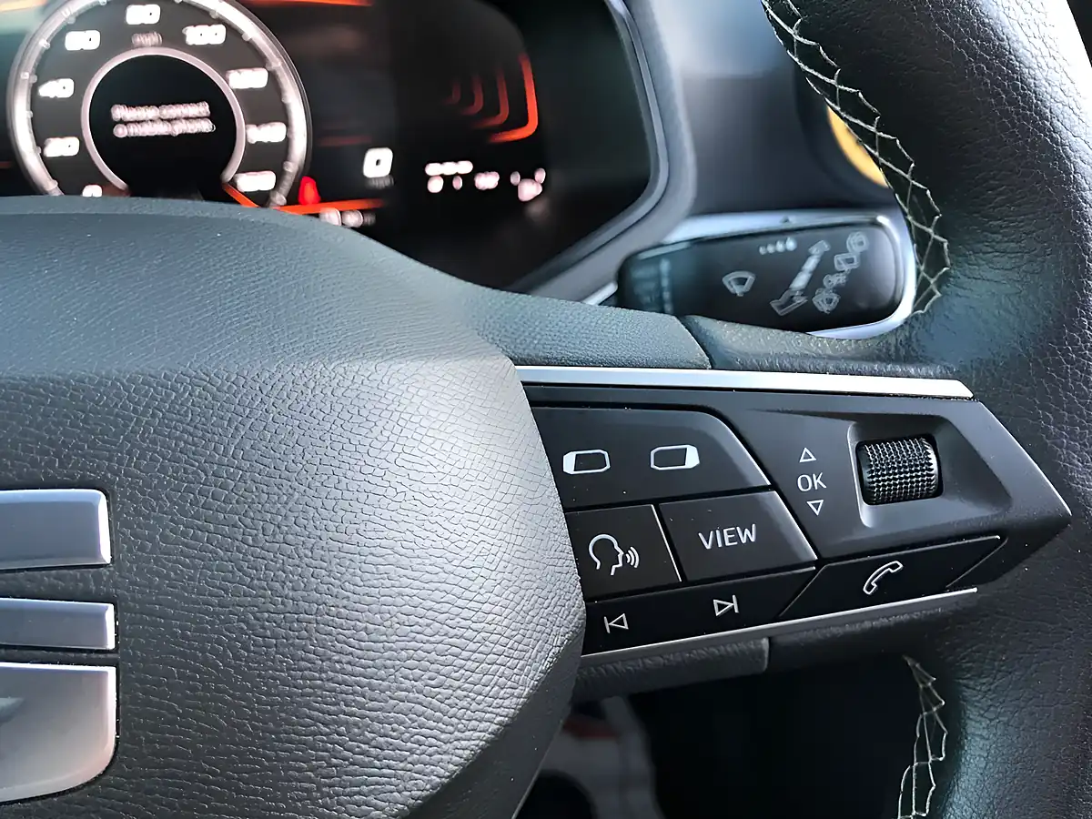 Used 2024 SEAT Ibiza Se Technology Red - Interior and Exterior details 17