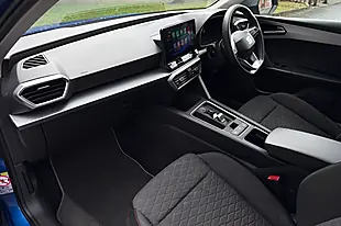 Used 2024 SEAT Leon Fr Blue - Interior and Exterior details 4