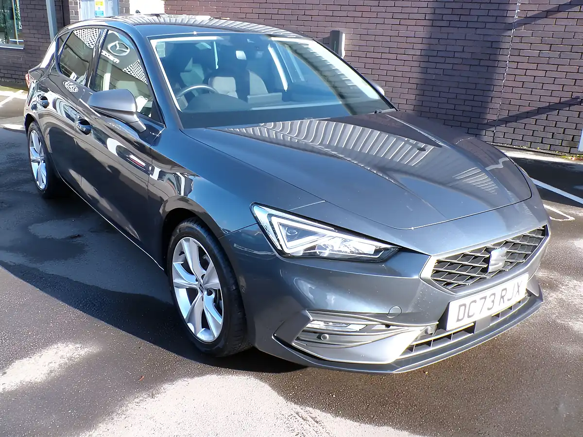 Used 2024 SEAT Leon Fr Grey - Interior and Exterior details 2