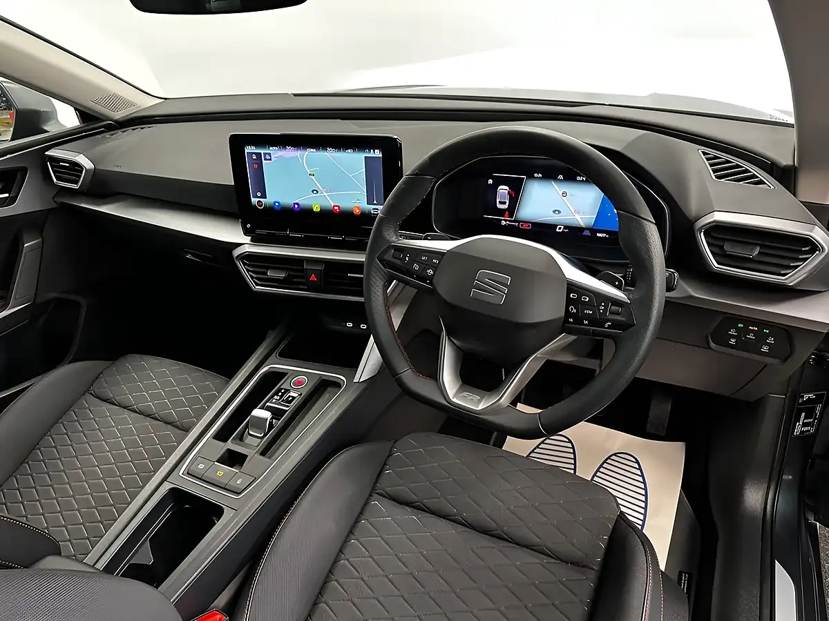 Used 2024 SEAT Leon Fr Magnetic Tech Grey - Interior and Exterior details 16