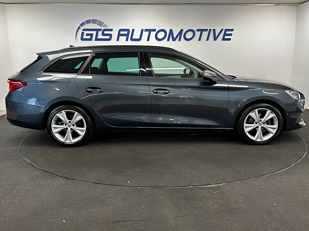 Used 2024 SEAT Leon Fr Magnetic Tech Grey - Interior and Exterior details 5