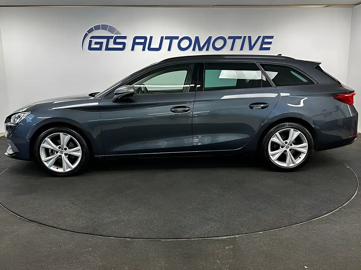 Used 2024 SEAT Leon Fr Magnetic Tech Grey - Interior and Exterior details 7